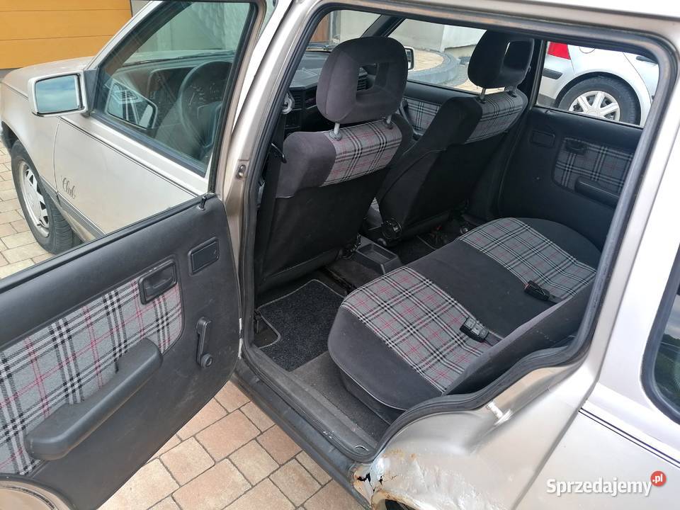 Opel Kadett E 14i Kombi Kadett śląskie Tarnowskie Góry