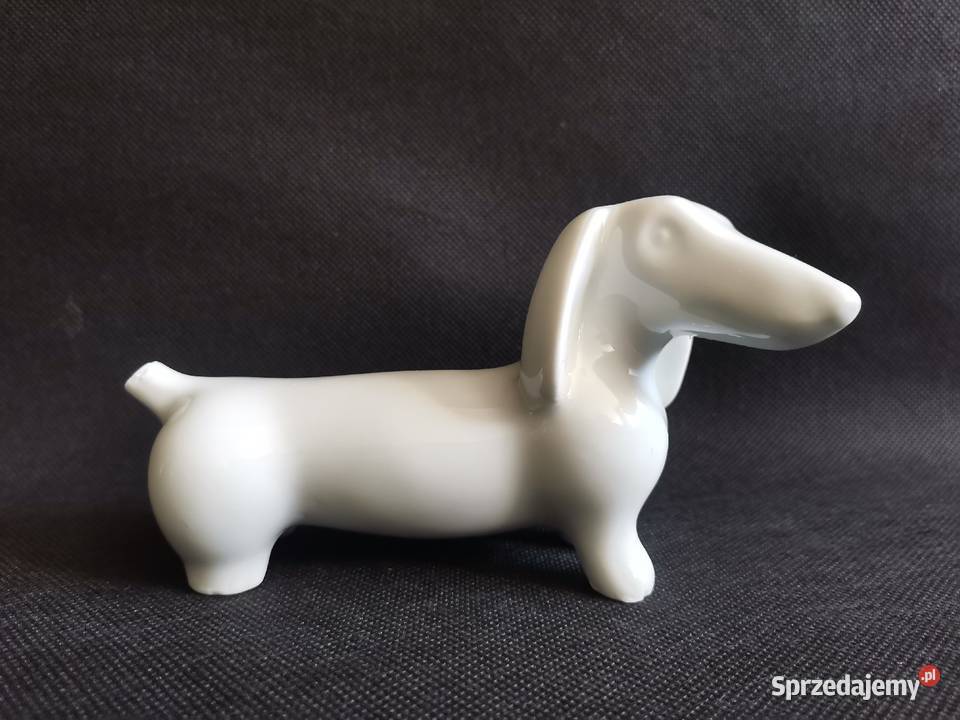 Stara figurka Pies Jamnik porcelana Bogucice PRL Katowice