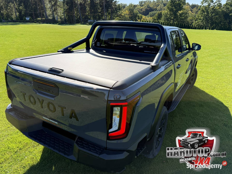Nowa Toyota Hilux 2026 Zabudowa Roleta Zwijana osobowe Pozostałe Pasłęk sprzedam