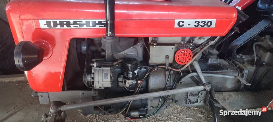 Ursus c330 czerwony 1973 Majdan Zbydniowski