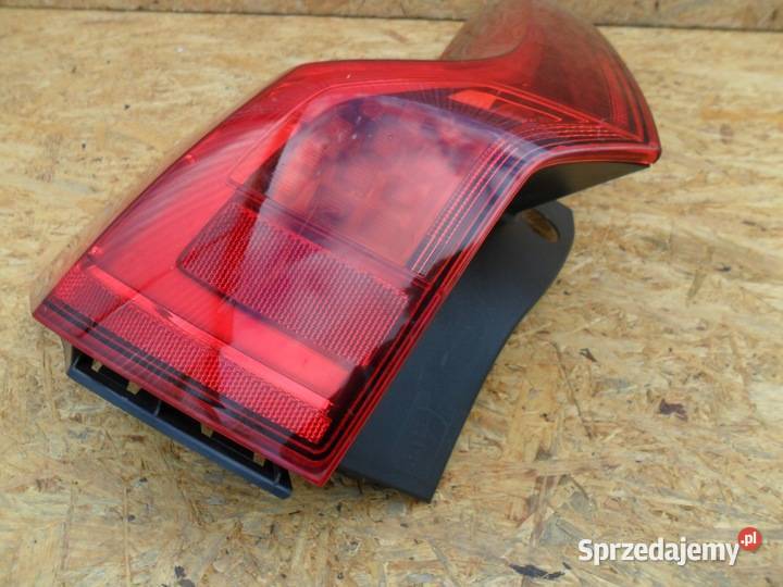 LAMPA LEWA TYLNA LEWY TYŁ VOLVO V90 32228008 Nowy Tomyśl sprzedam