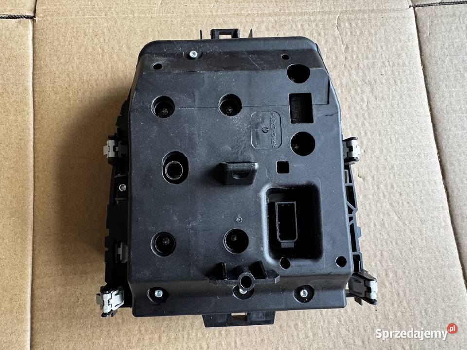 BMW U06 X1 U11 X2 U10 WYBIERAK LEWAREK PANEL dolnośląskie Kłodzko