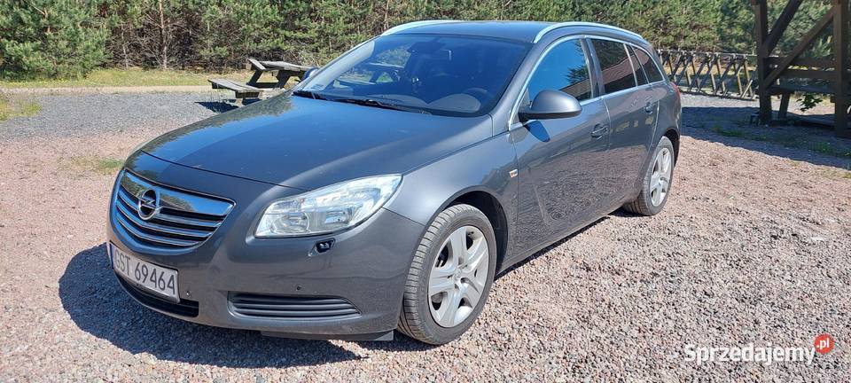 Opel Insignia 1.8 benz kombi 2009 r Zadbana