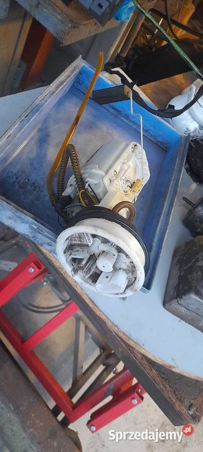 Pompa paliwa audi a4 b6 a6 c5 18 20 benzyna Świebodzin