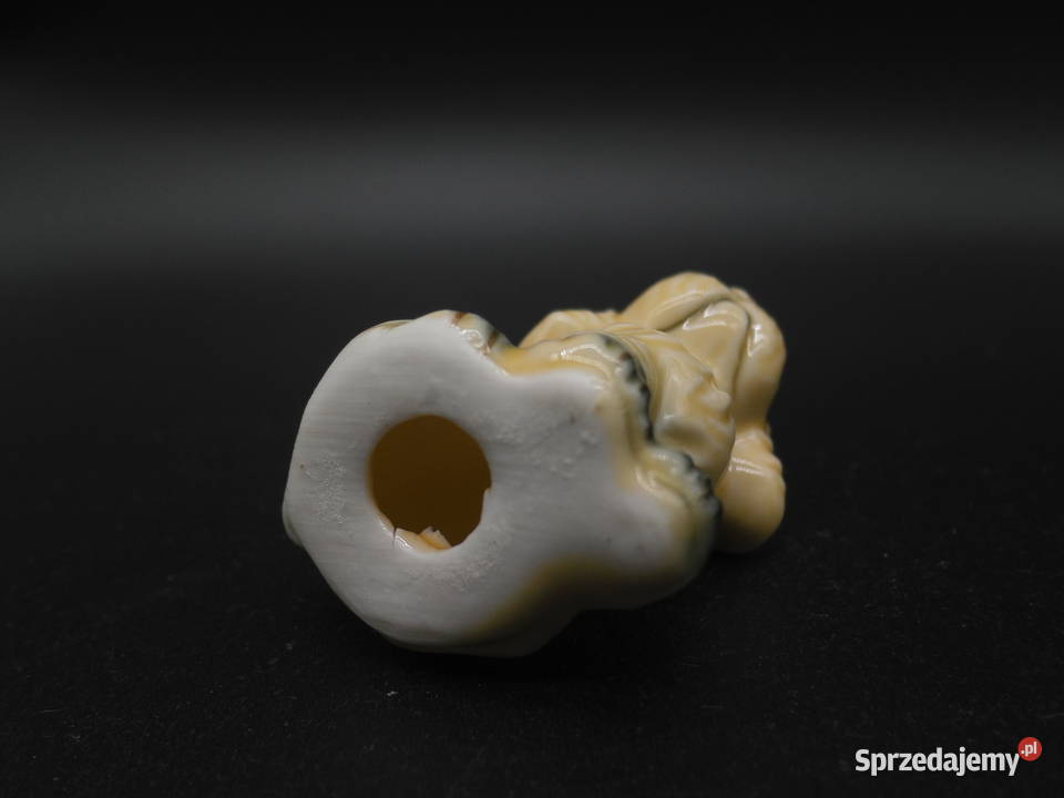 Porcelanowa figurka piesek Raszków