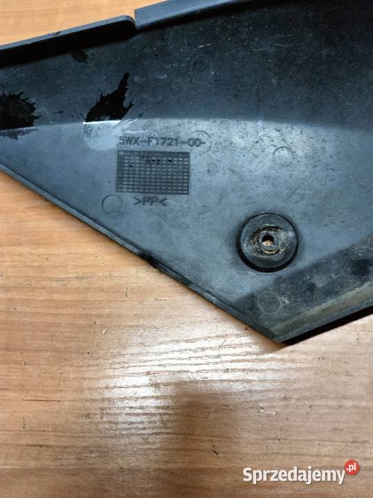 Yamaha TZR 50 plastik wypełnienie prawe pod Łubno