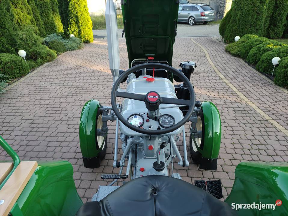 Ciągnik rolniczy Ursus C330 z 1970r Ciągniki śląskie Racibórz