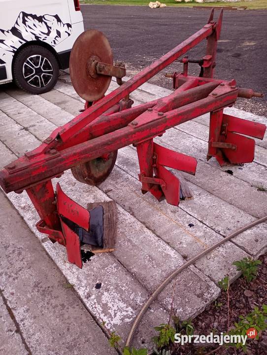 Pług 3 zagonowy Pługi Sędziszów
