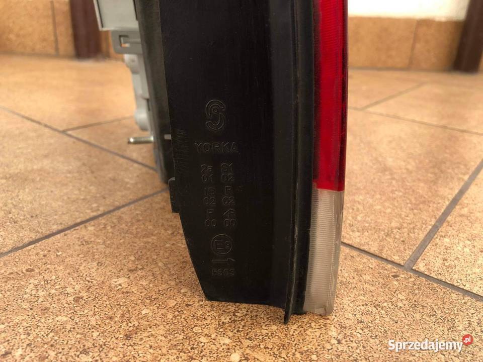 Oryginalna lampa tylna prawa Opel Vectra C Lift osobowe Łódź