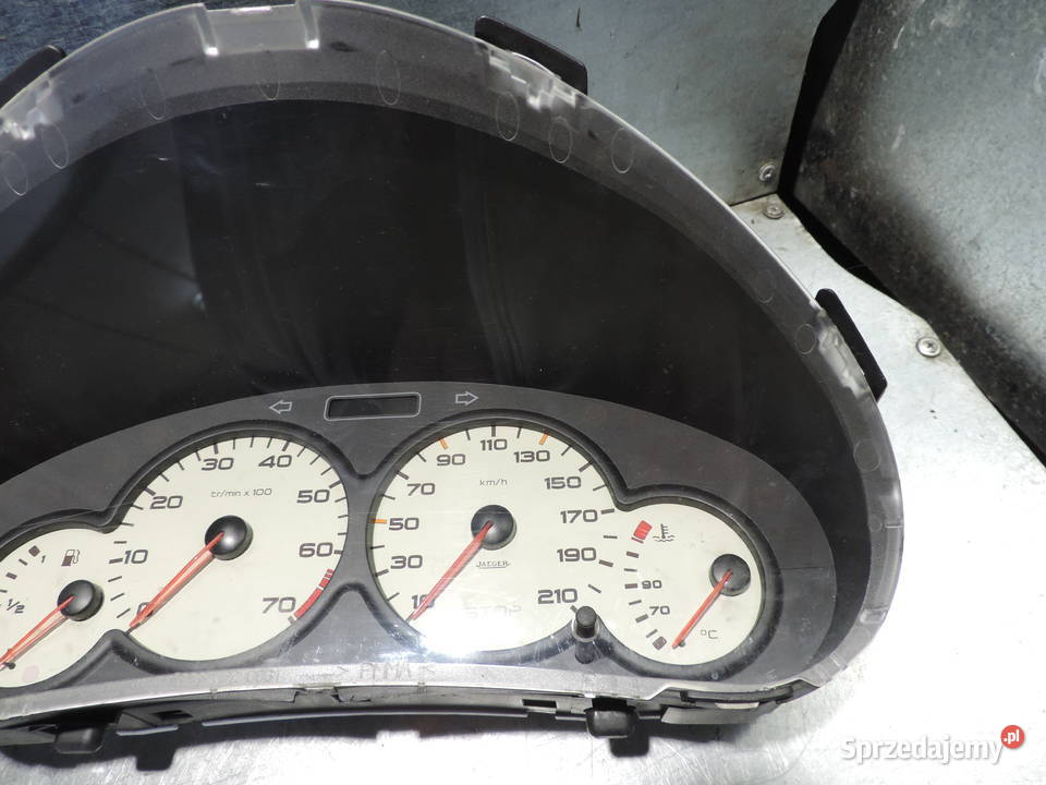 LICZNIK PEUGEOT 206 11 2WTYCZKI 9643401380 Części samochodowe Nowy Sącz