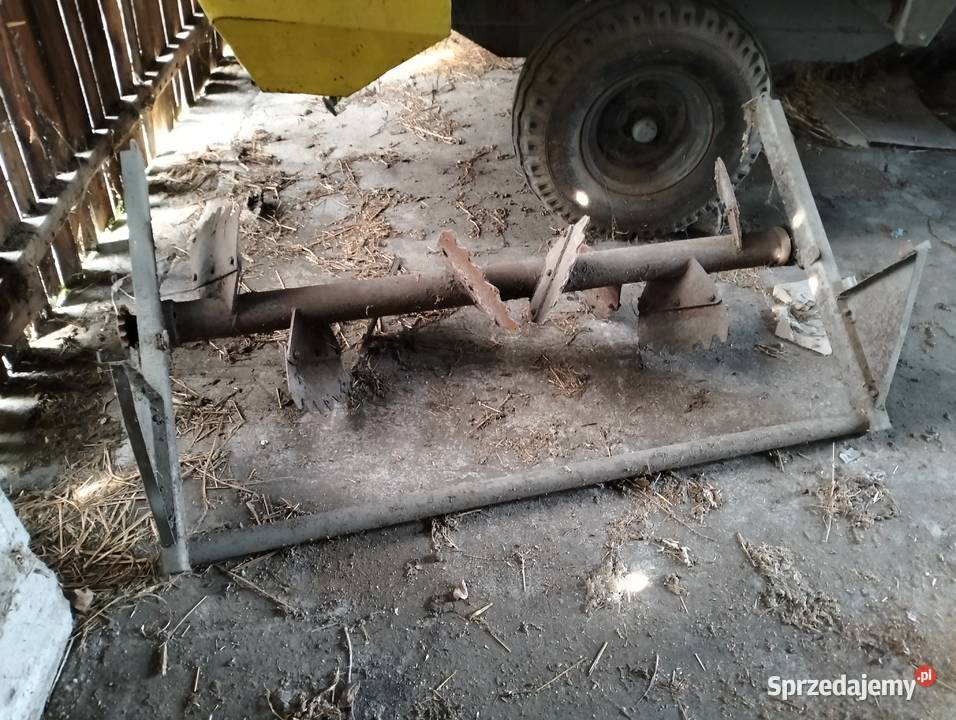 Rozrzutnik obornika Wrząca