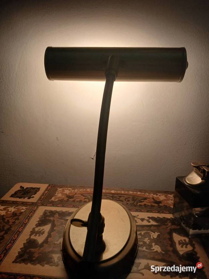 Lampa mosiężna gabinetowa z lat 70 tych