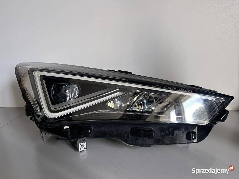 SEAT TARACCO PRAWA LAMPA PRZÓD FULL LED Ostroróg