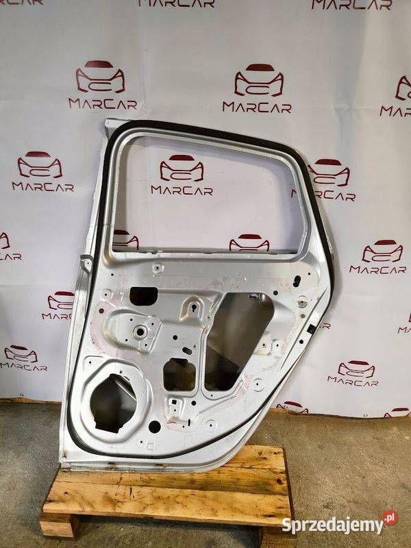Drzwi Prawy Tył Opel Astra J HB Pleszew