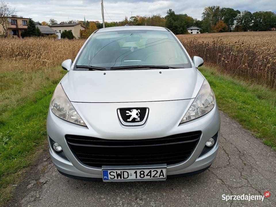 Peugeot 207 lift 14 16V sprzedam zamienię światła do jazdy dziennej Drogomyśl sprzedam