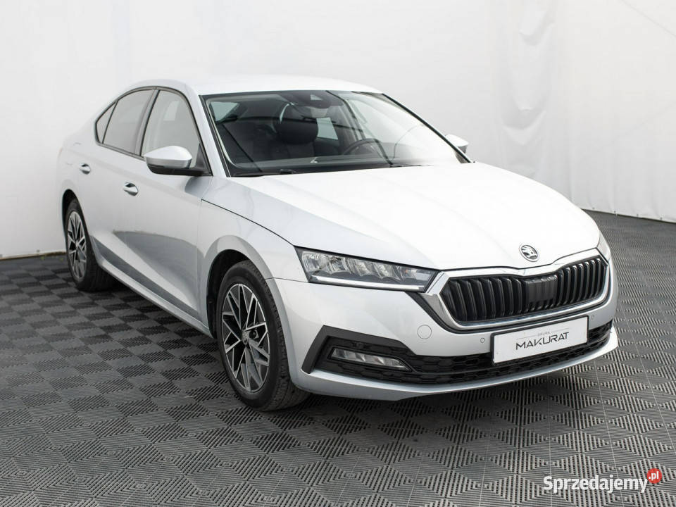 koda Octavia 15 TSI Ambition Czpark Podgrzf srebrny pomorskie Gdańsk sprzedam
