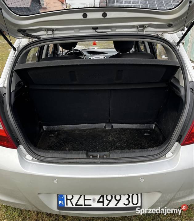 Hyundai i20 2010r mały przebieg Bratkowice