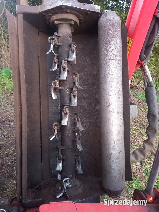 Kuhn mulczer kosiarka bijakowa na wysięgniku Kuhn Ciechanów