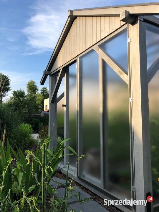 Szklarnia ekologiczna drewniana szkło hartowane Ligota