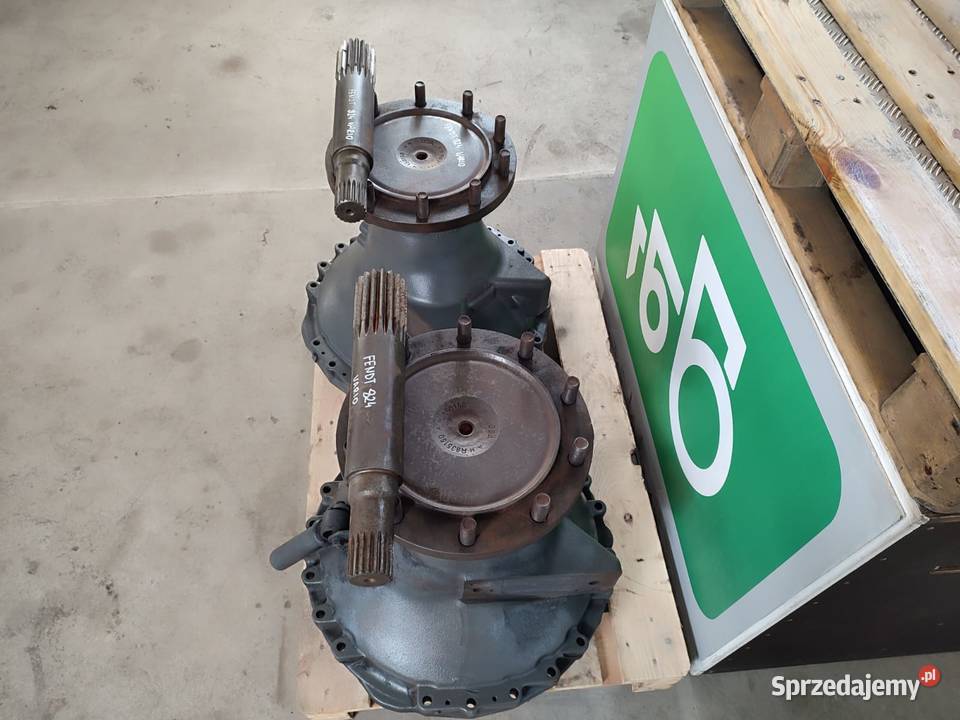 Zwolnica tylna 835150150052 FENDT 824 VARIO Wilkowo sprzedam
