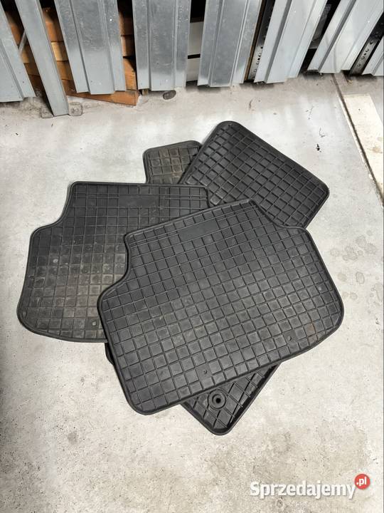 Dywaniki Gumowe Skoda Octavia Bydgoszcz
