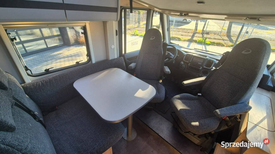 samochody kempingowe Dethleffs Globebus I6 7m Janki