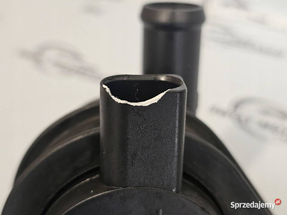 AUDI SEAT SKODA 12 TSI CBZ 86 pompka wody