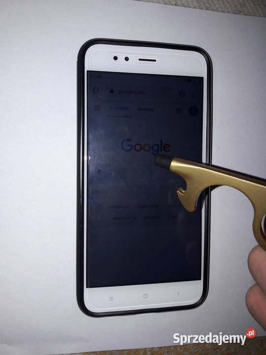 Bezdotykowy uchwyt brelok do klamek smartfon