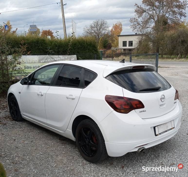 Opel astra j Hrubieszów