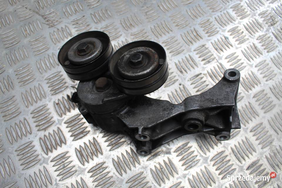 ŁAPA ALTERNATORA OPEL ASTRA H 17 CDTI 897364345 sprzedam