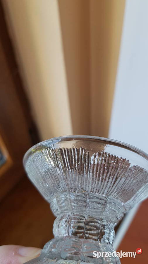 Cukiernica pucharek Cora Ząbkowice szkło PRL