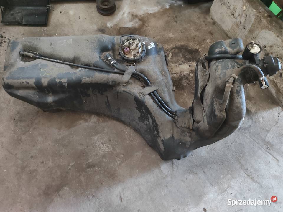 Zbiornik na benzynę AUDI 80B4 Borzymy