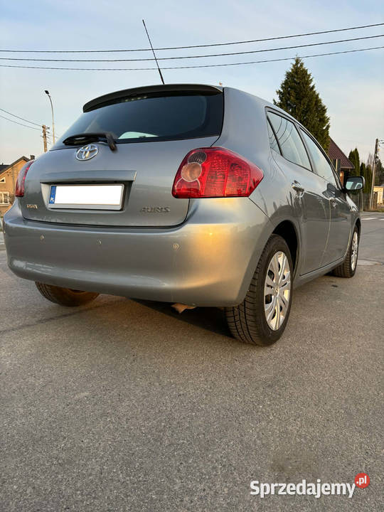 Toyota Auris 16 Salon Polska Łapy