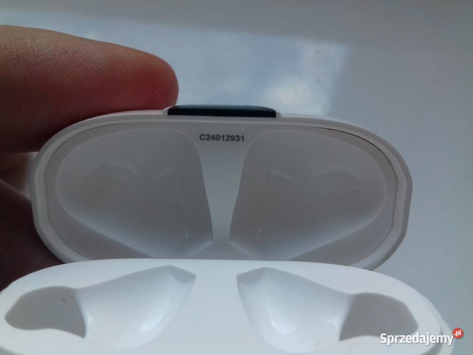 Słuchawki BT Feel Air TWS używane sprawne Zestawy słuchawkowe Bydgoszcz sprzedam