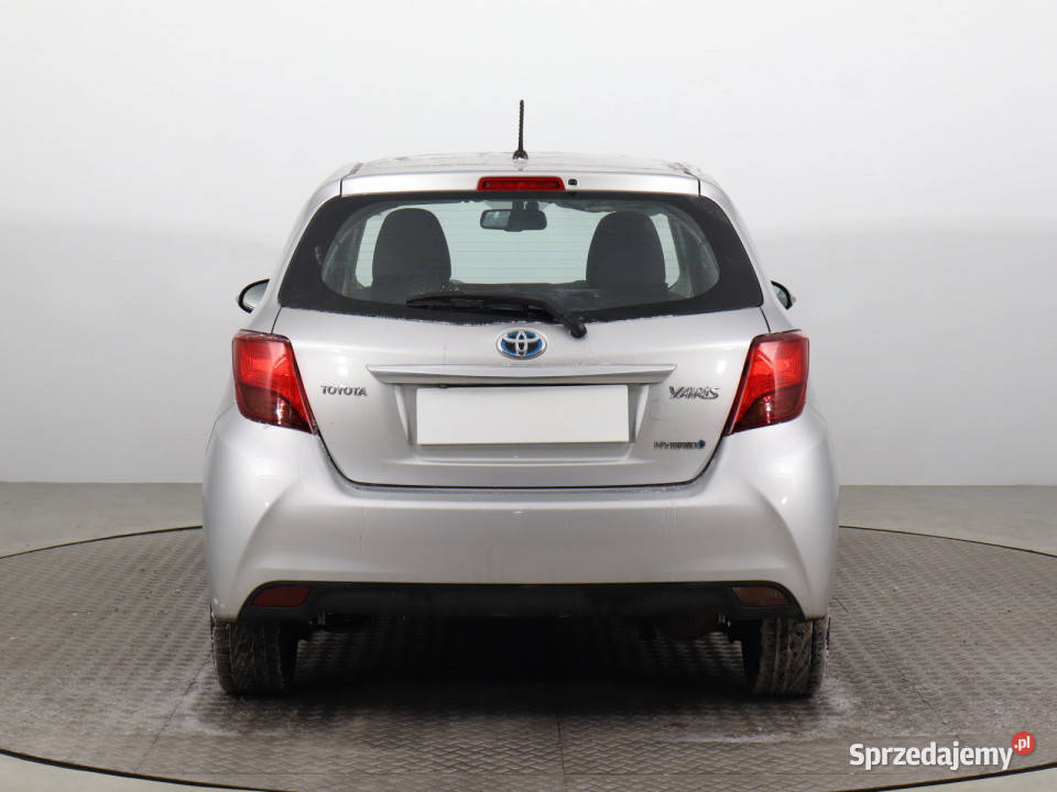 Toyota Yaris 15 Hybrid Bielany Wrocławskie