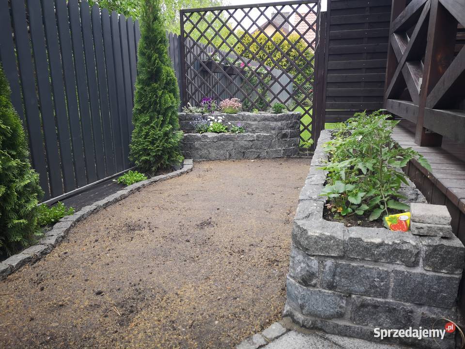 Bloczek Ogrodzeniowy kostka z Kamienia Marki