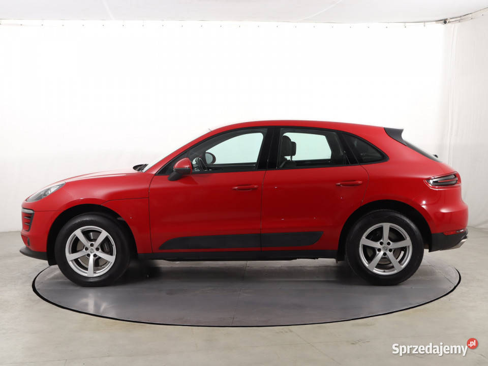 Porsche Macan 20 T Rok produkcji 2017 Macan Katowice