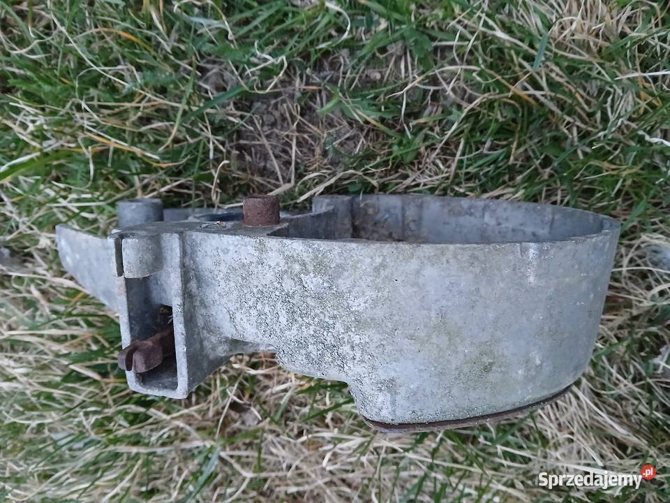 Ogar części pokrywa Topólka