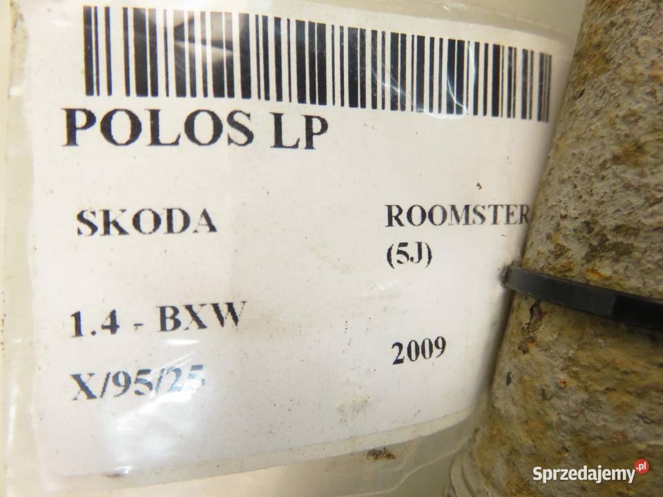 PÓŁOŚ LEWA PRZEDNIA SKODA ROOMSTER 14 BXW