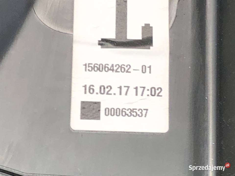 BOCZEK DRZWI LEWY PRZÓD SKODA OCTAVIA III