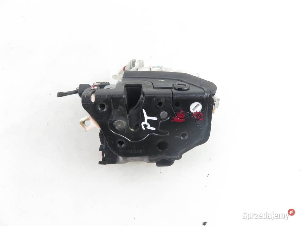 ZAMEK PRAWY TYLNY AUDI Q5 8K0839016C osobowe sprzedam