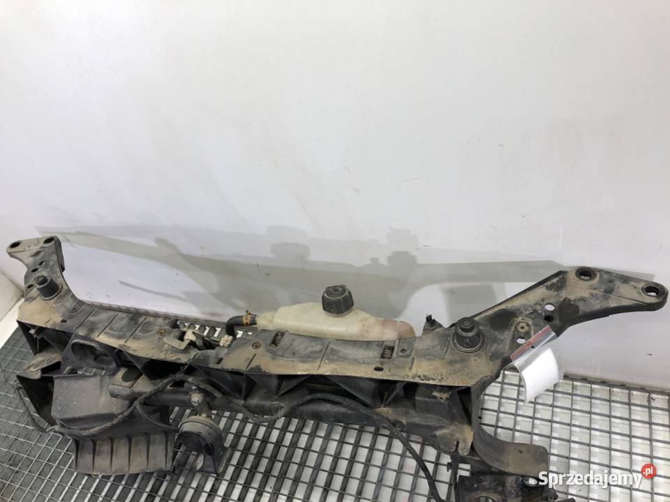 PAS PRZEDNI RENAULT CLIO III 8200290143 15 68 Pasy przednie i tylne sprzedam