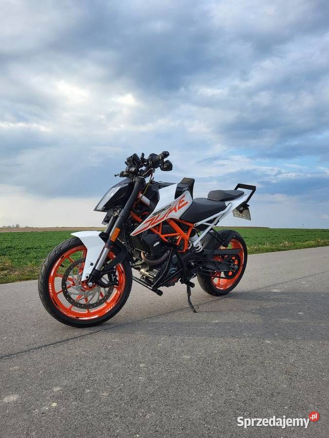 Ktm duke 390 A2 stunt manualna Szarajówka