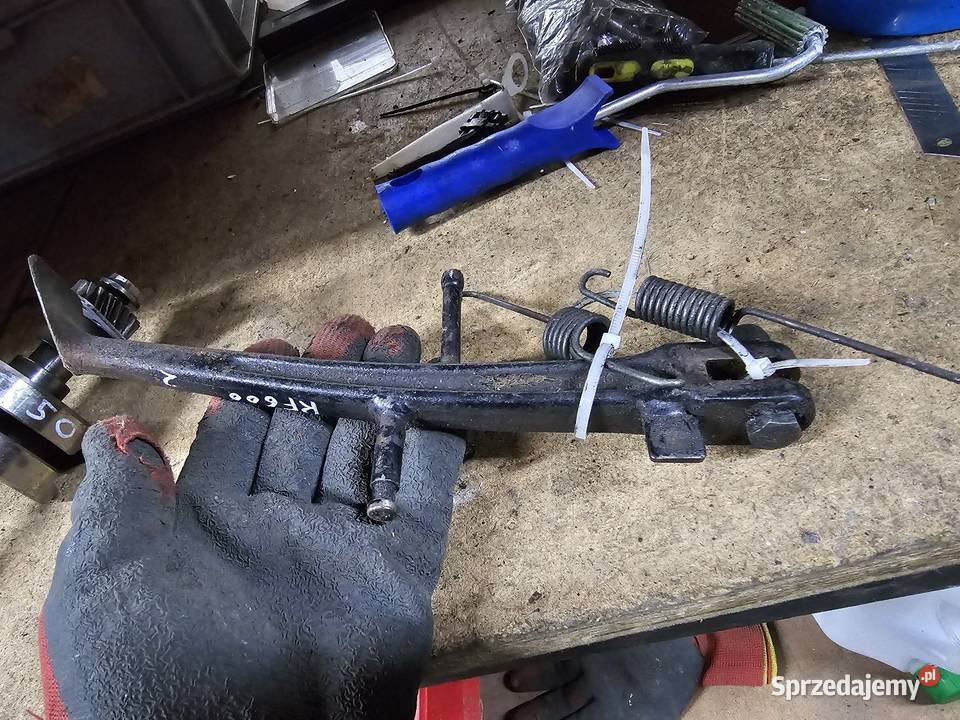 Suzuki RF 600 stopka nóżka boczna sprężyna rf600 Jelenia Góra