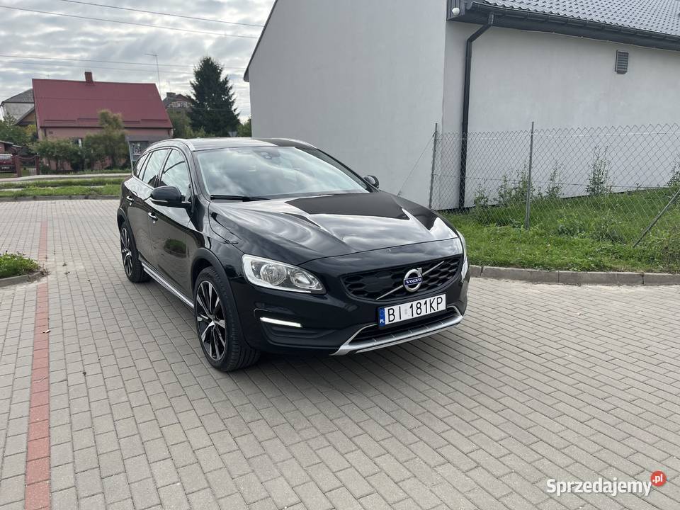 Volvo V60 Cross Country 20 D3 150 2017 V60 Samochody osobowe