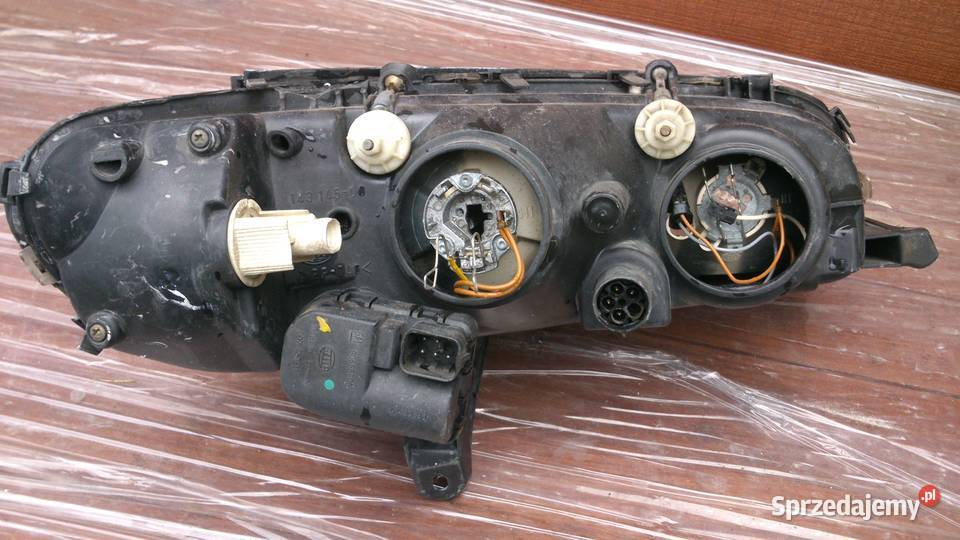 Lampa lewa przednia Opel Omega B małopolskie Lisia Góra