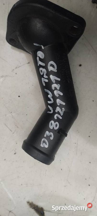 VW AUDI SEAT SKODA 19TDI króciec wody 038121121D Króćce głowicy świętokrzyskie