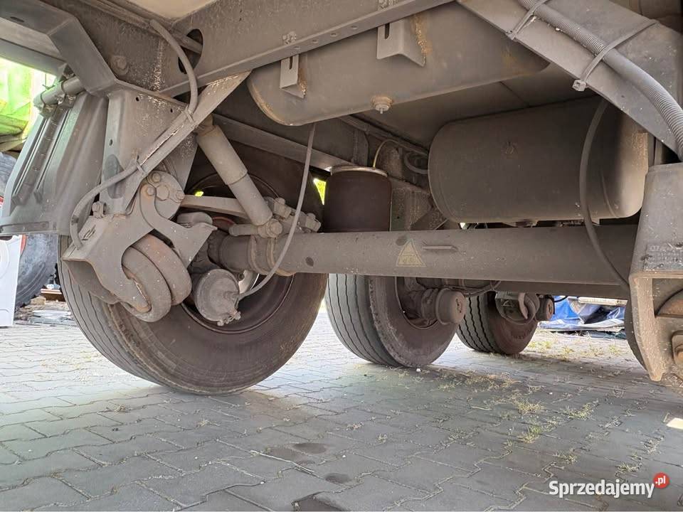 CHŁODNIA 2019 Krone Naczepy mazowieckie Zwoleń sprzedam