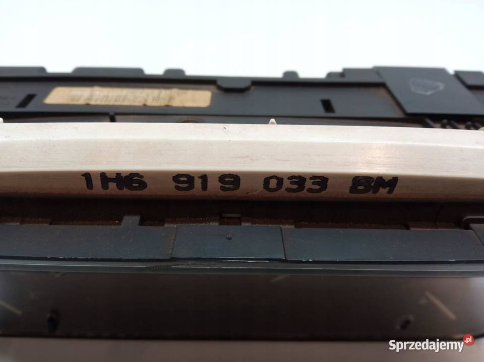 LICZNIK 1H6919033BM 19 D VW Volkswagen Golf III sprzedam