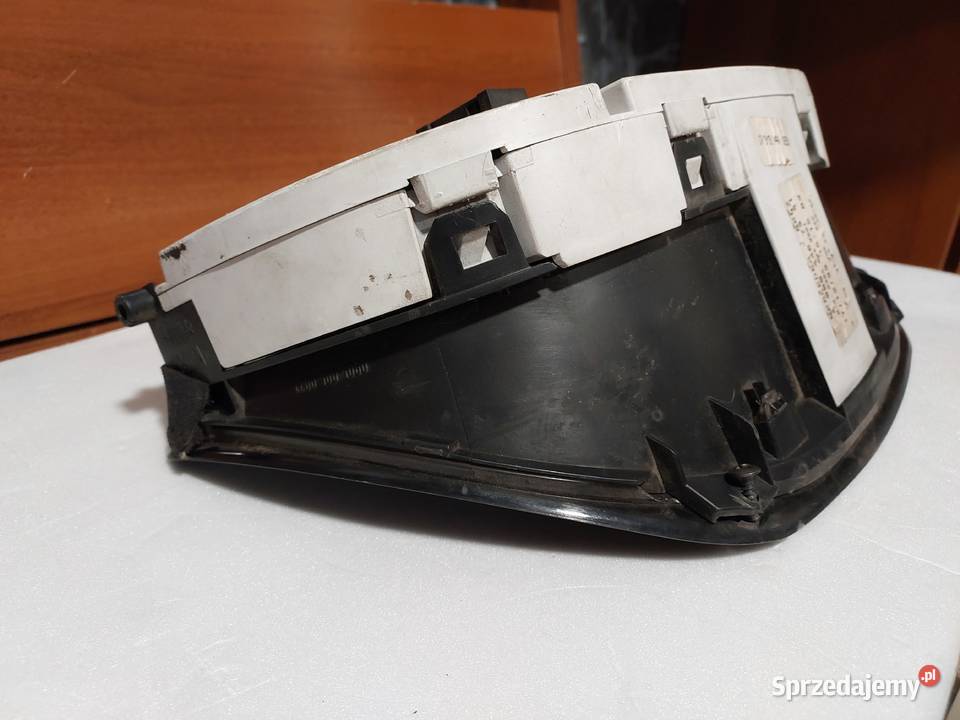Zegary Licznik Mercedes Benz Vito W638 000 446 dostawcze sprzedam
